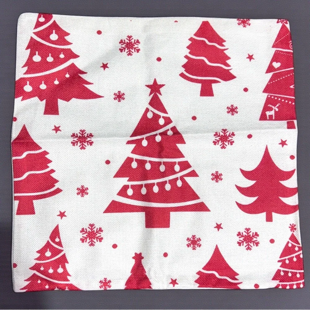 Christmas Pillow Covers 18x18 Set of 2 White Red Snowflake Tree Decor NWOT